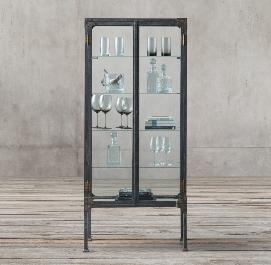 Шкаф витрина металлический