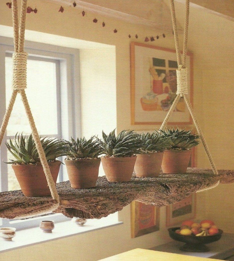 Люстра из дерева