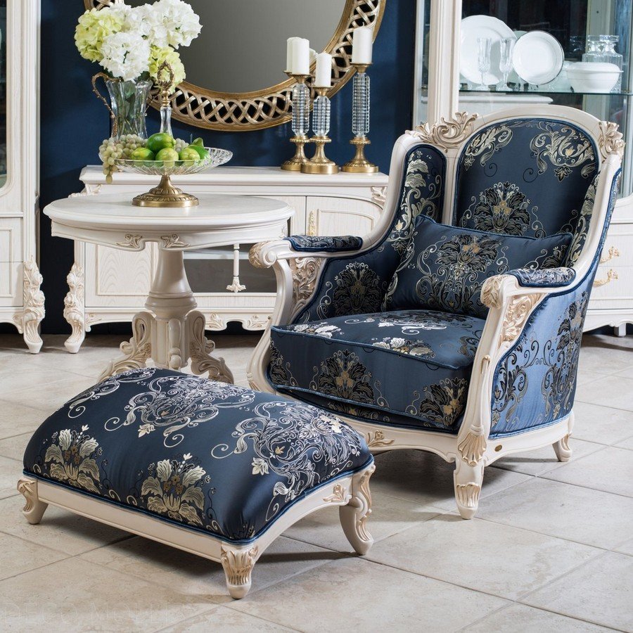 Стулья Анна Потапова