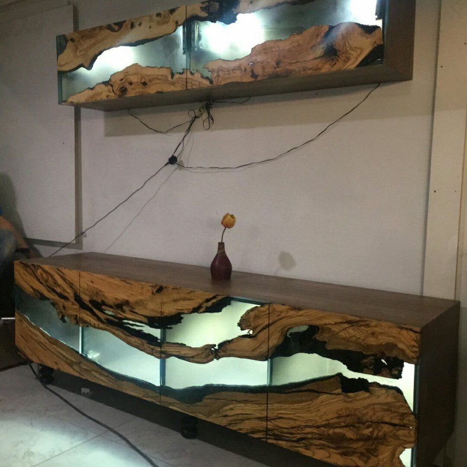 Мебельные фасады из эпоксидной смолы и дерева