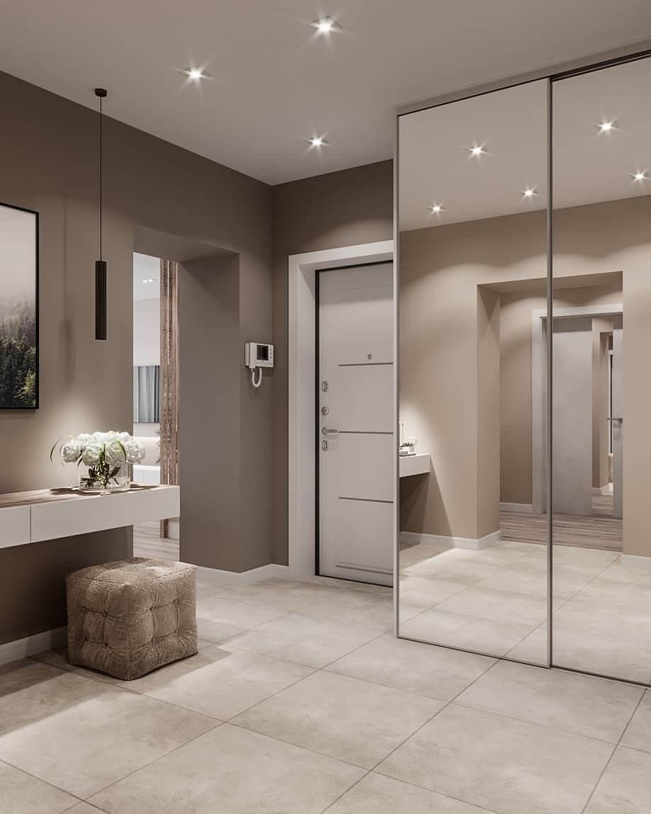 Уютная маленькая прихожая