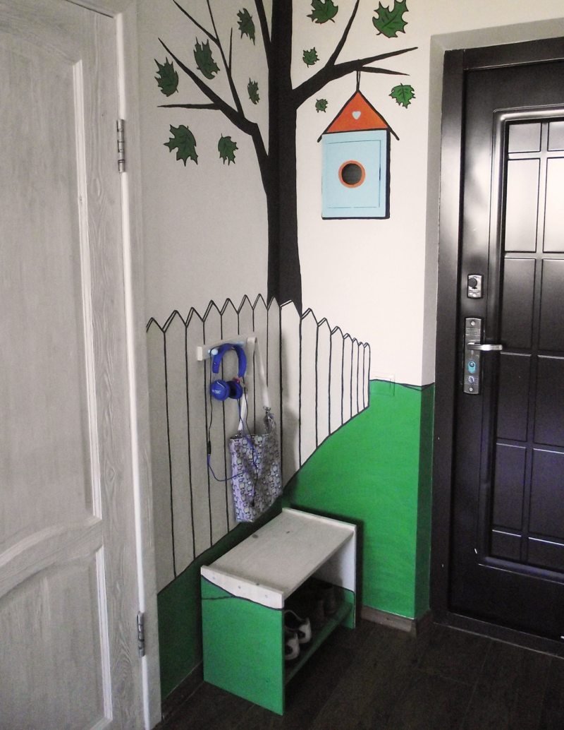 Декоративное украшение коридора