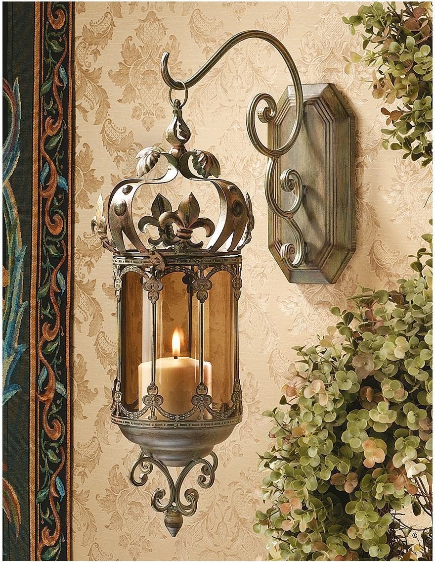 Бра в старинном стиле