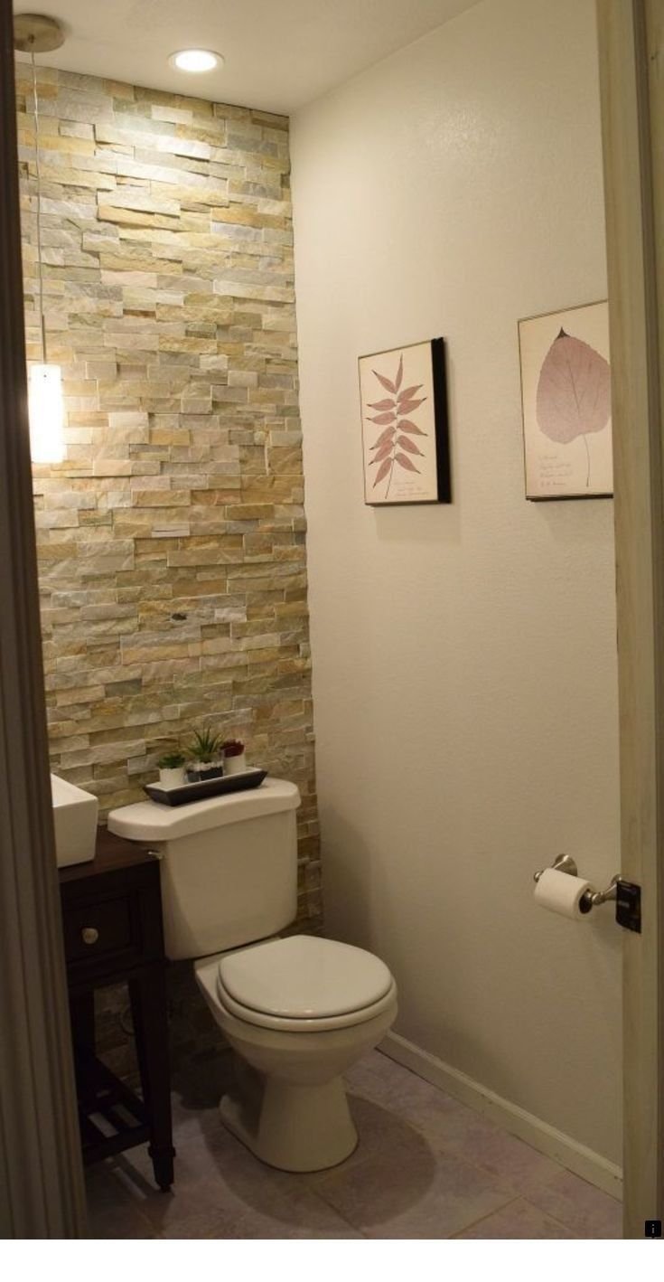 Отделка туалета декоративным камнем