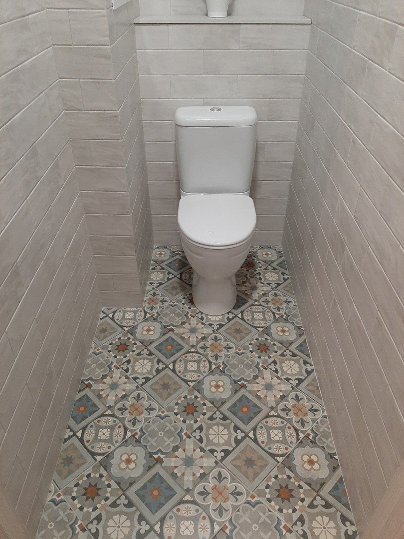 Ламинат на стену в туалете