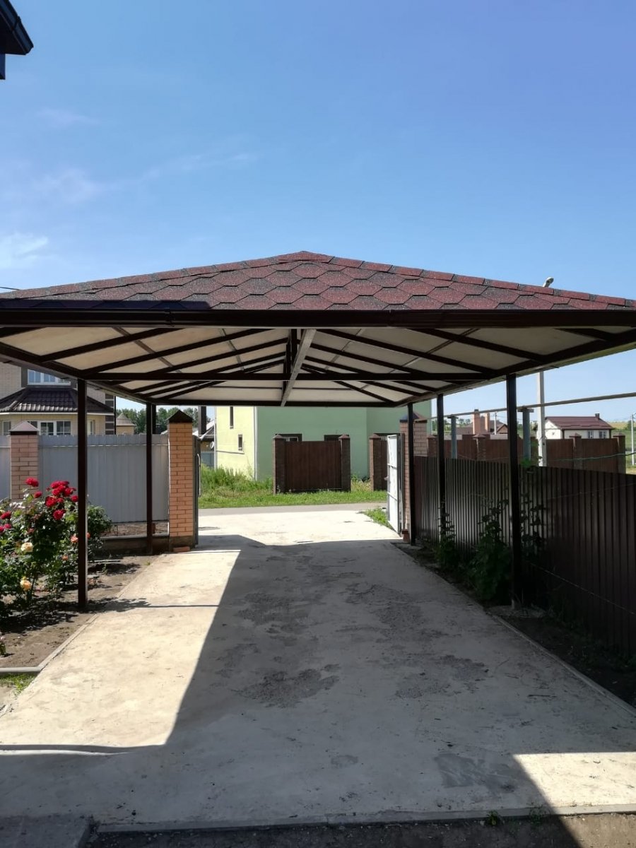 Четырехскатный навес для авто