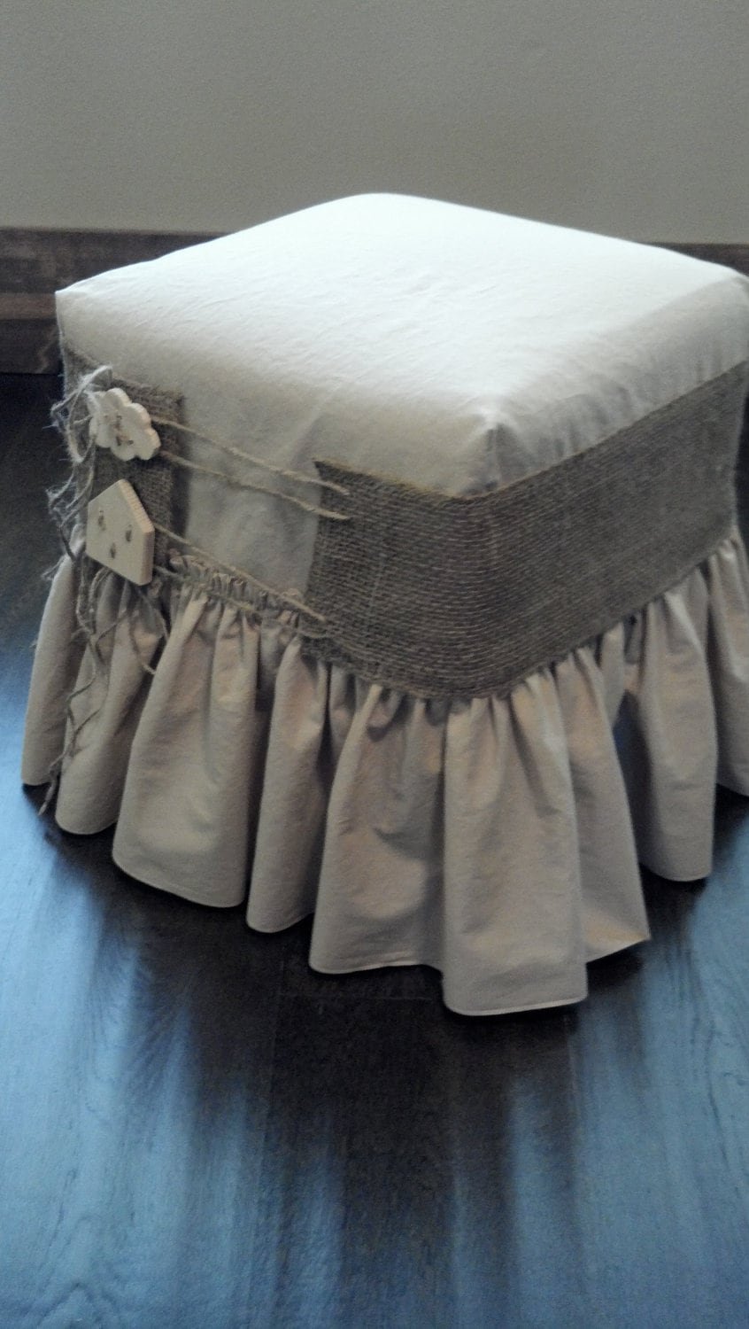 Чехол на пуфик универсальный