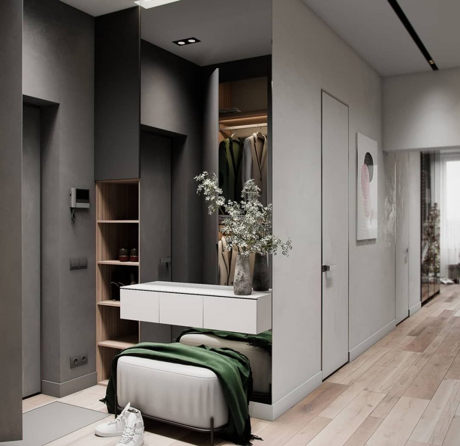 Прихожая в голубых тонах с белыми дверями