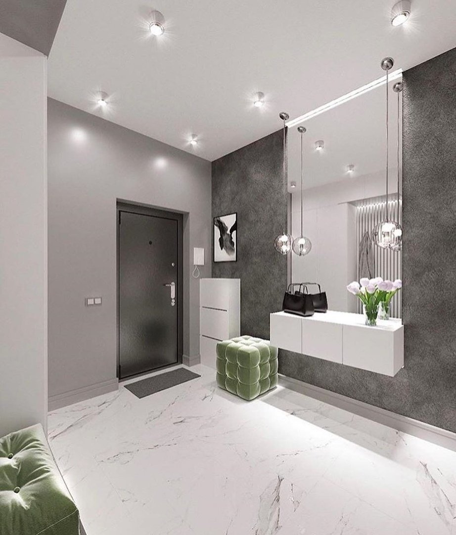 Светлые обои в коридор