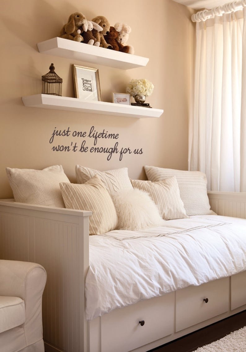 Hemnes ikea кушетка в гостиной