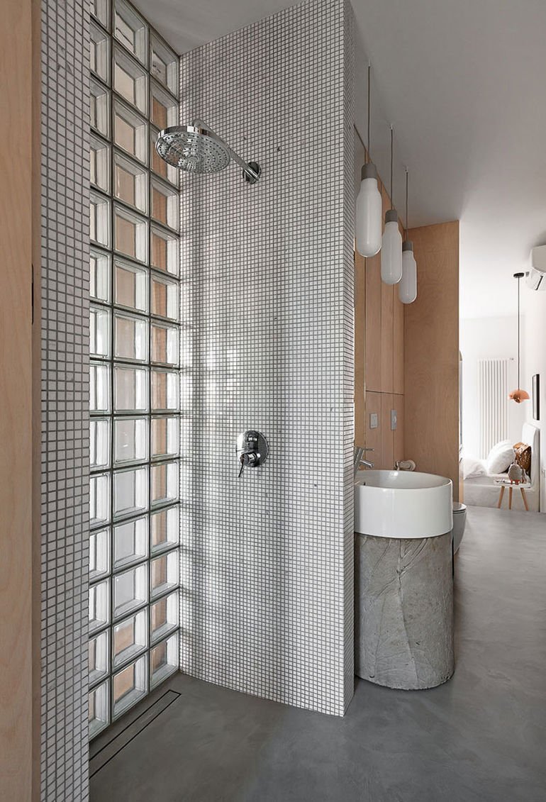 Стеклянные блоки в интерьере