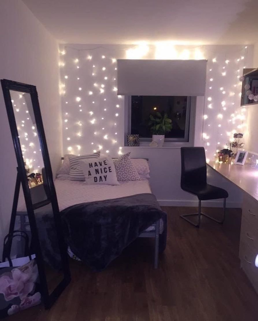 Комната с подсветкой для подростка