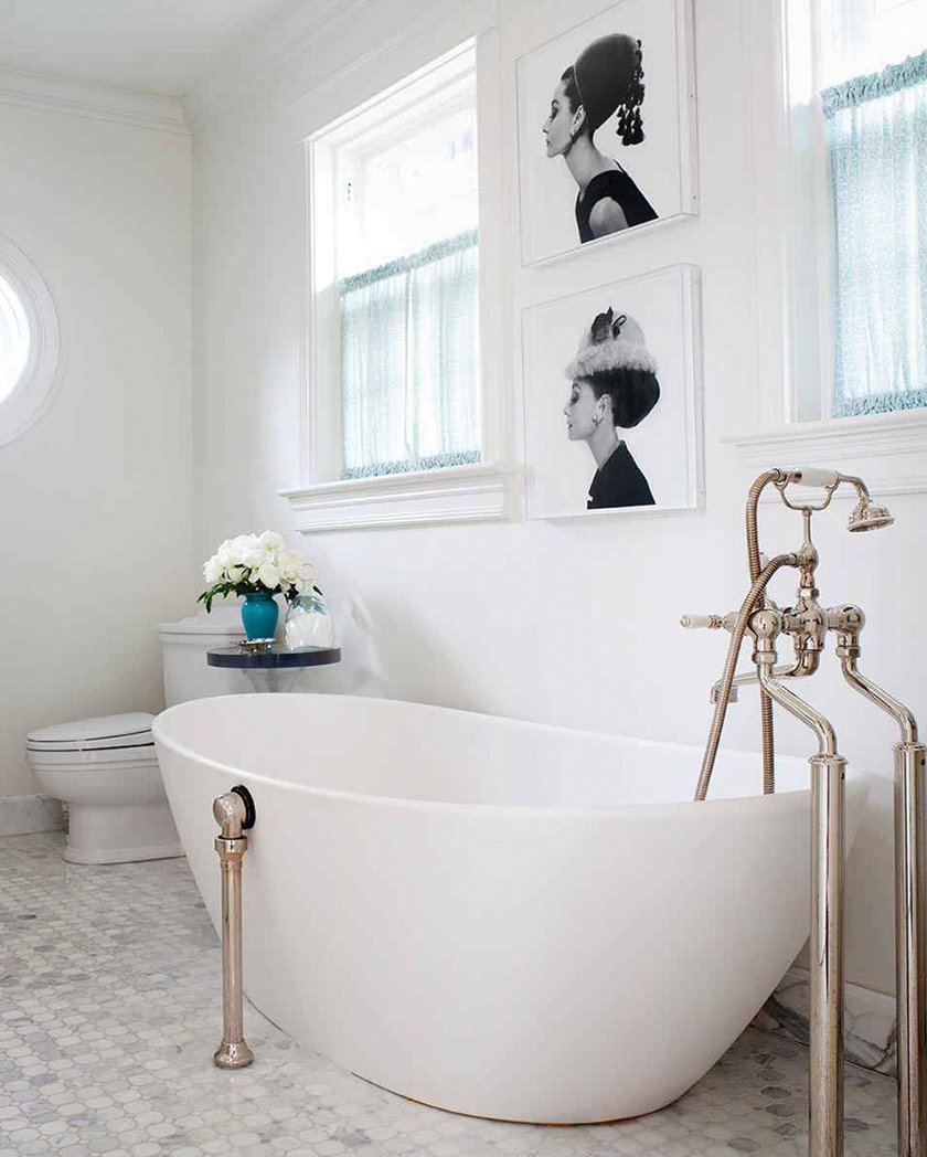 Ванная с джакузи и душевой кабиной