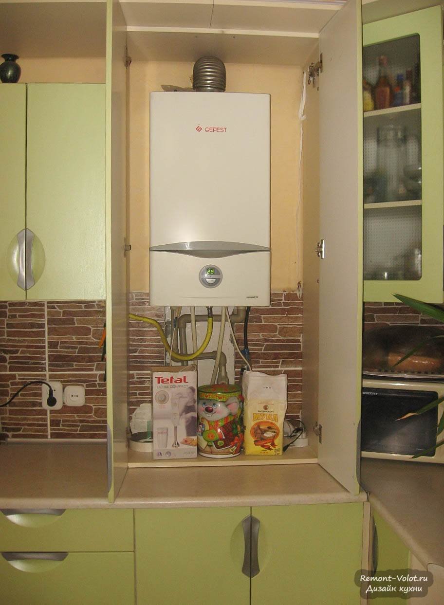Газовая колонка на кухне