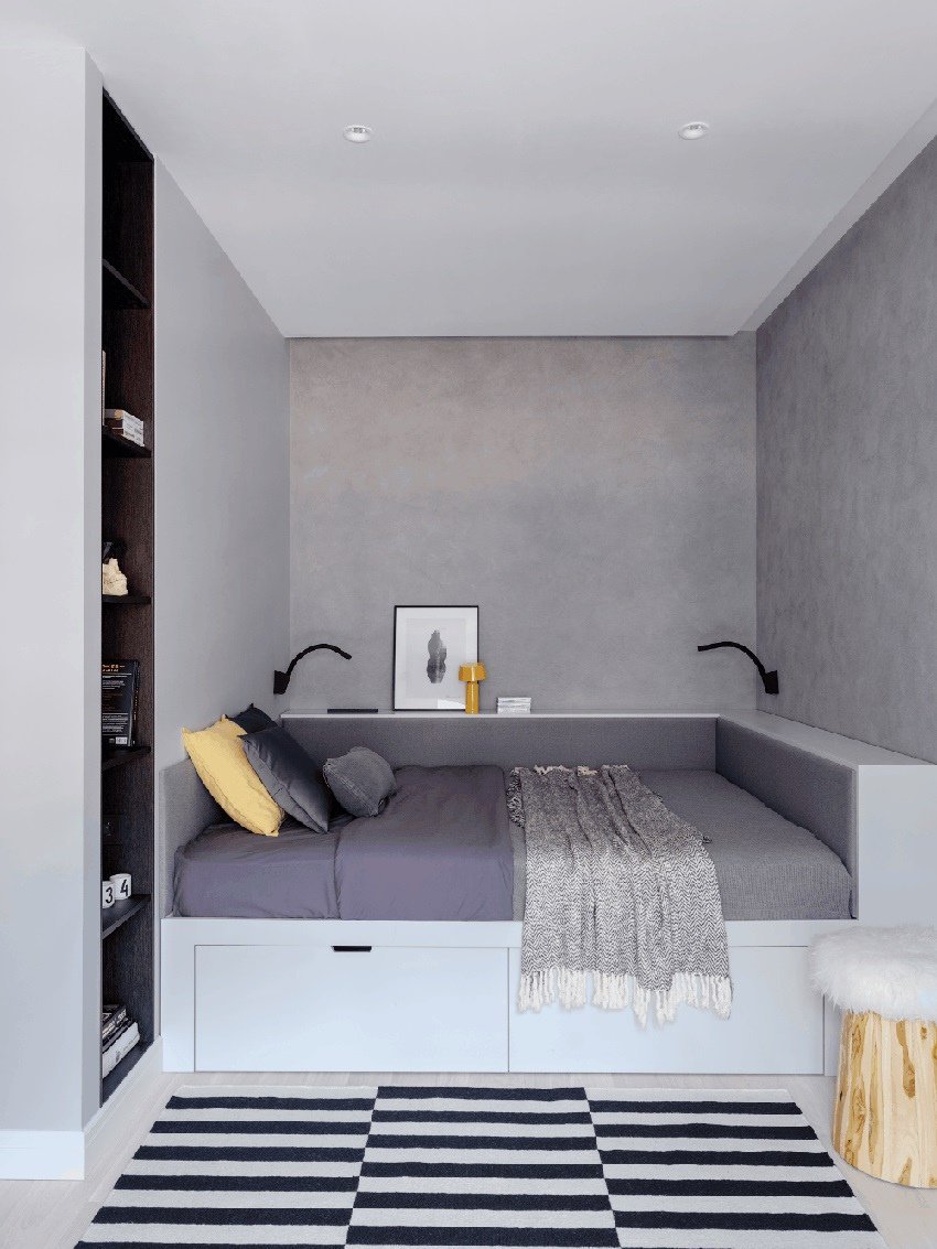 Спальное место в маленькой комнате