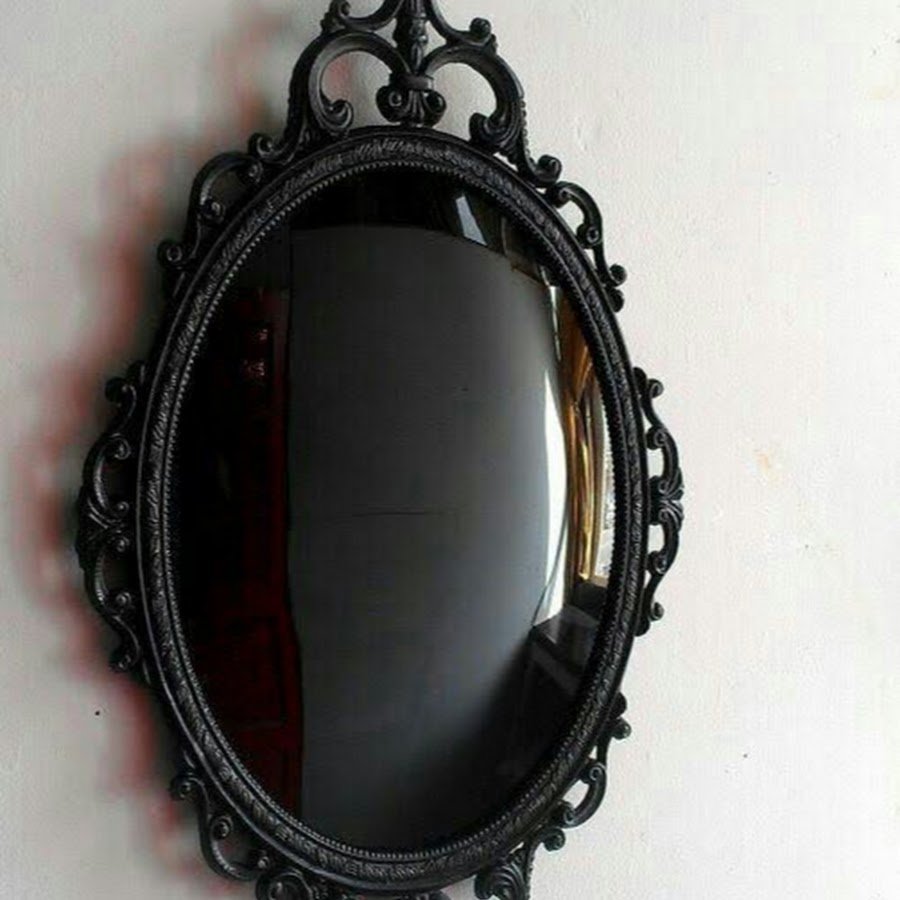 Зеркало старинное