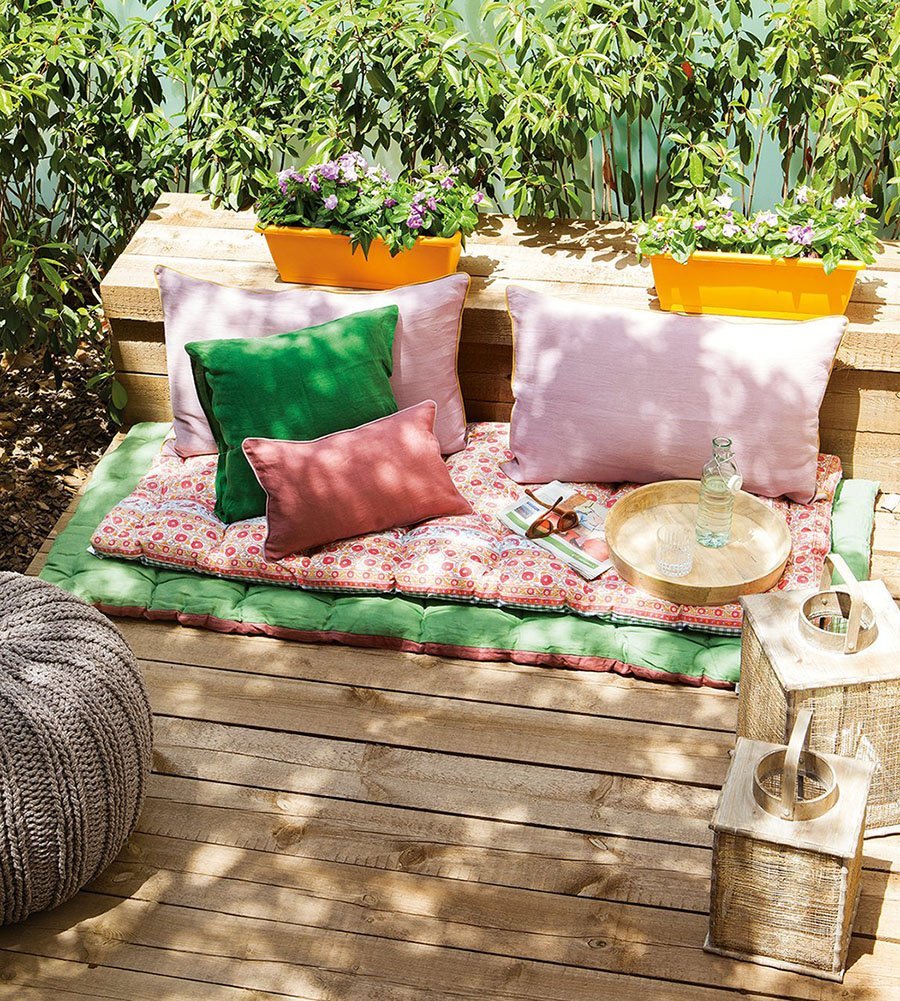 Инткрервдеревенском доме