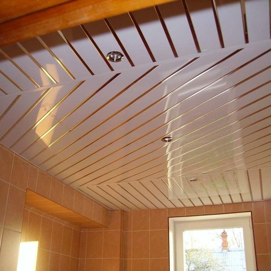 Потолок реечный алюминиевый