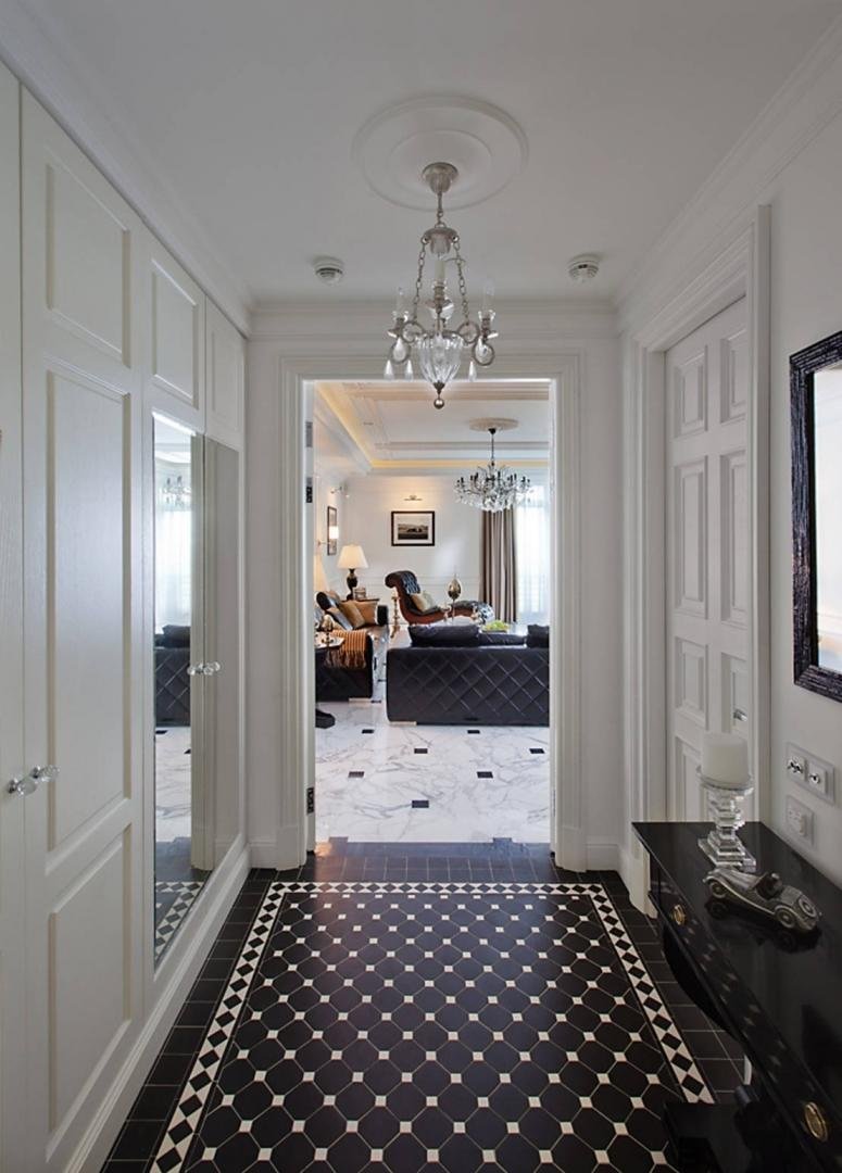 Керамогранит в коридоре