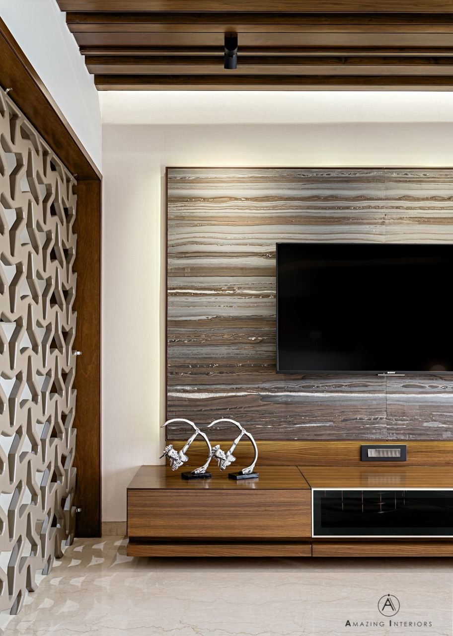 Панель для телевизора