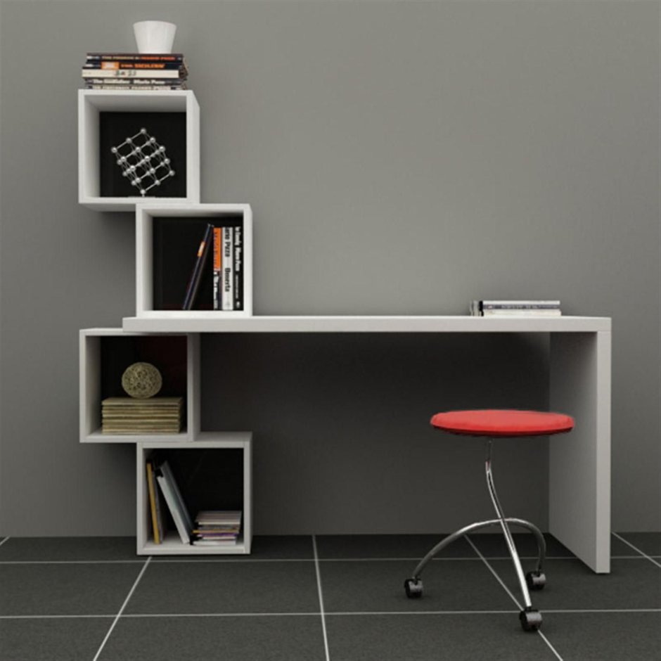 Необычный письменный стол