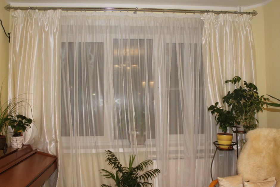 Шторы для зала