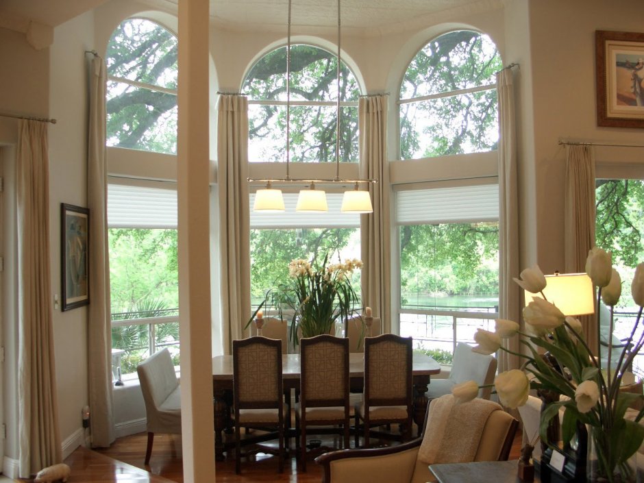 Полукруговое окно маленькое