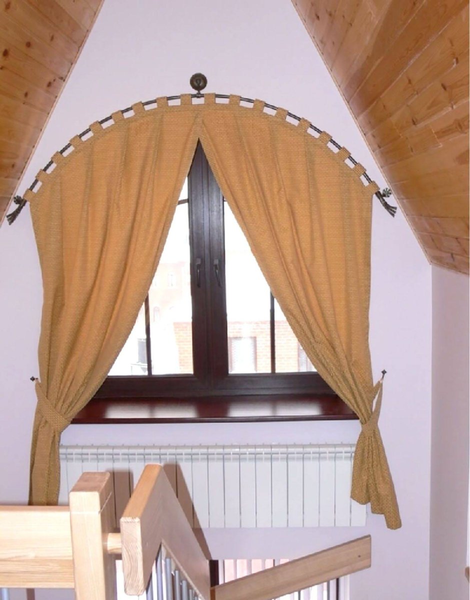 Шторы на треугольные окна