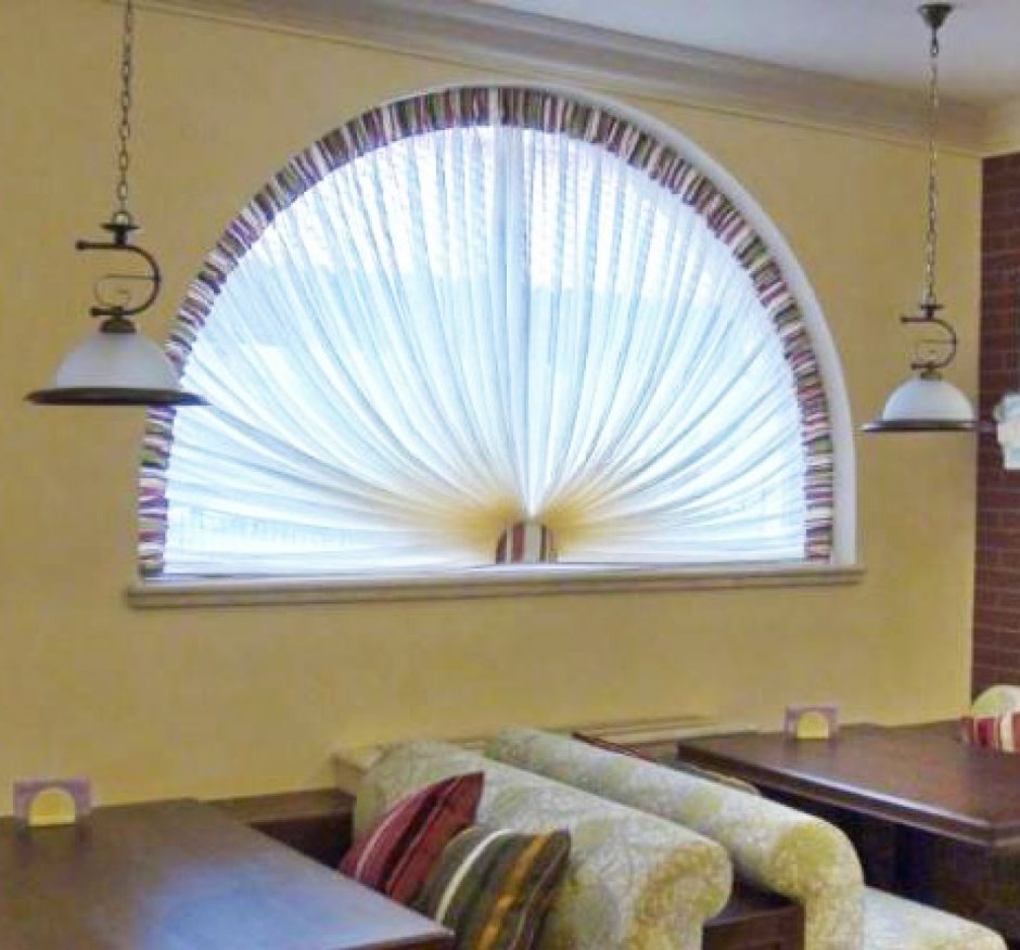 Тюль на арочное окно