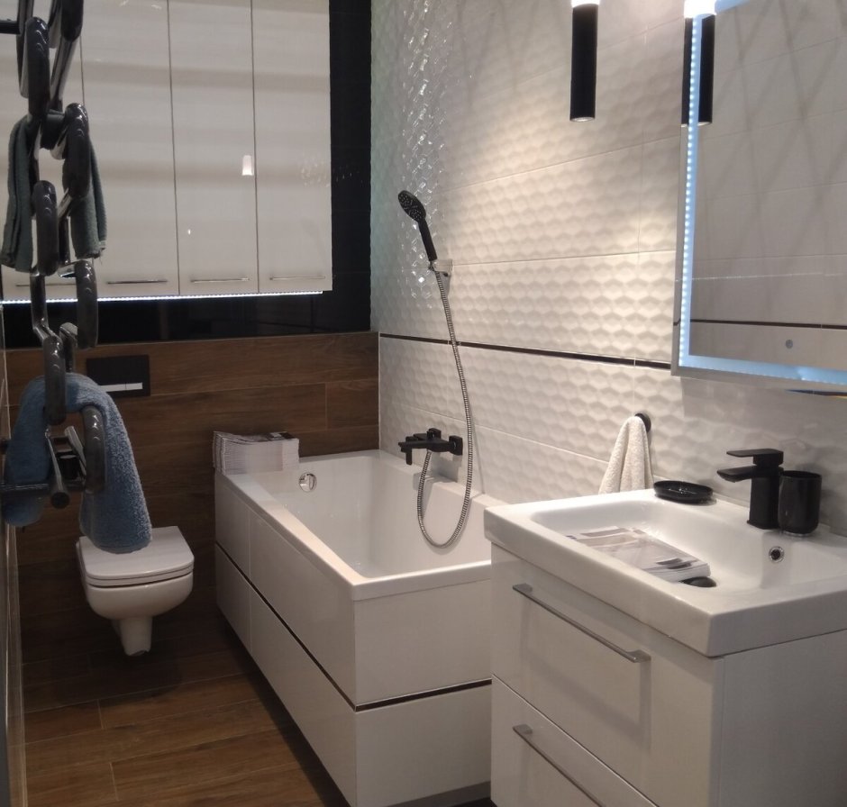 Интерьер ванной комнаты из Леруа Мерлен 2022