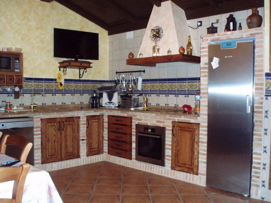 Кухня из кирпича