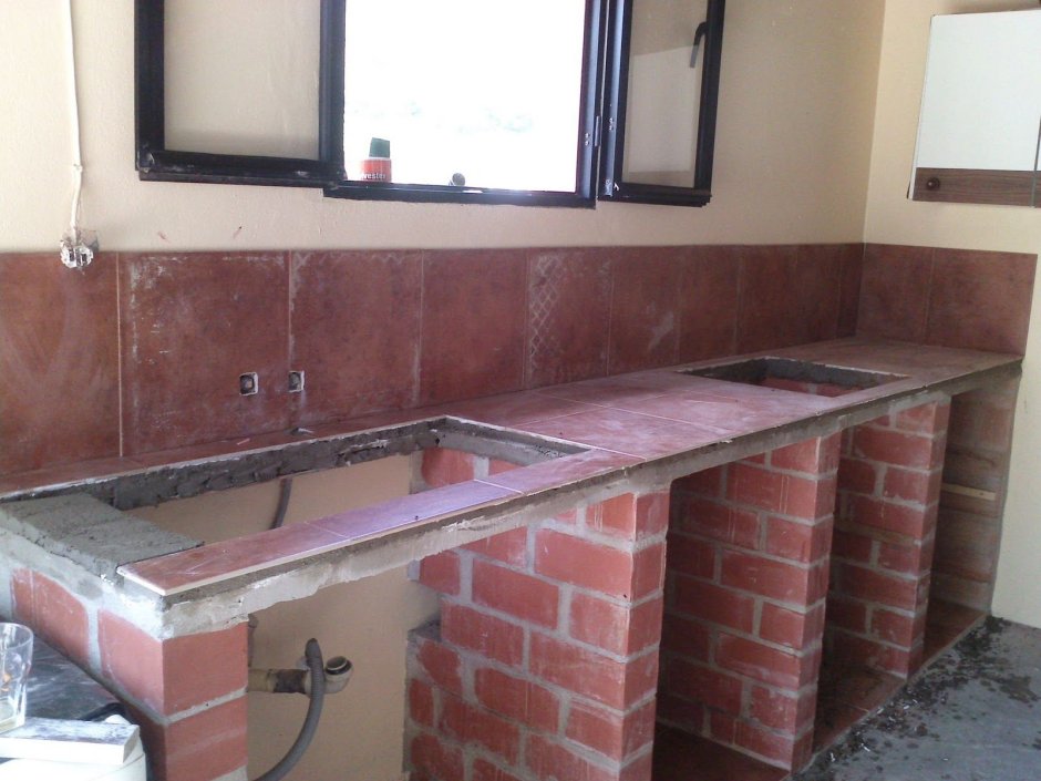 Угловая кухня в частном доме