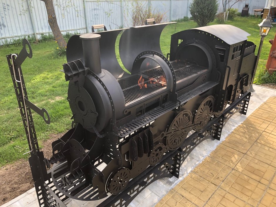 Мангал в виде машины