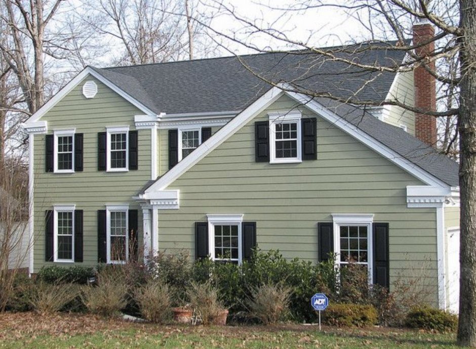 Фасады домов фисташкового цвета