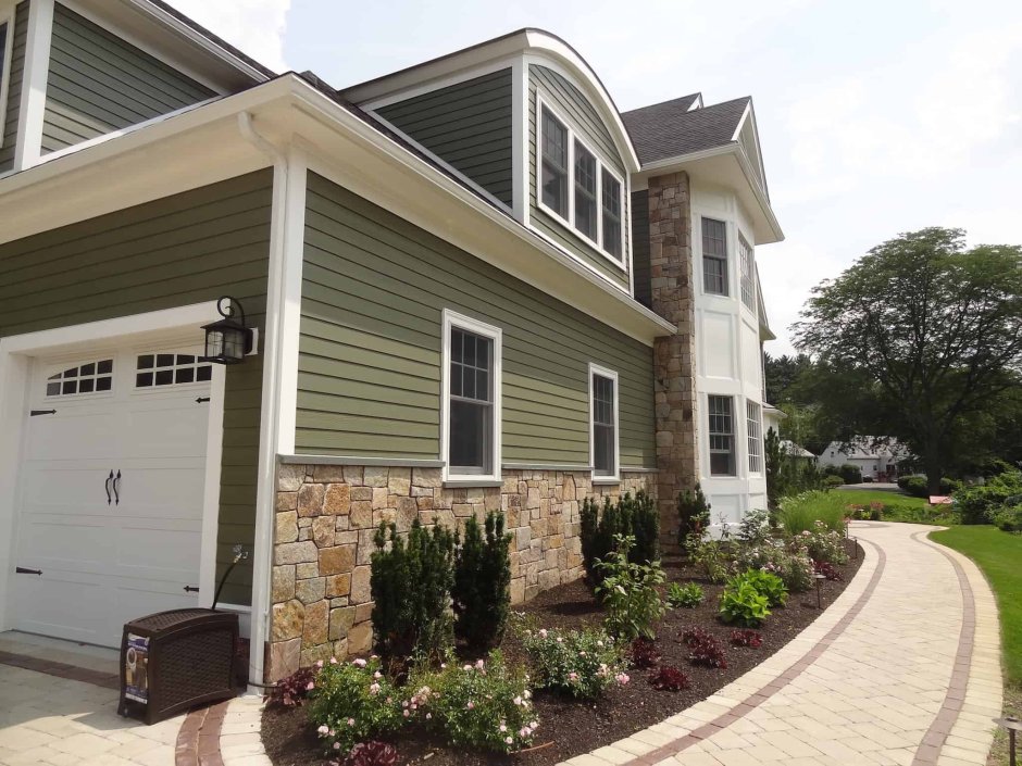 Фасады домов фисташкового цвета