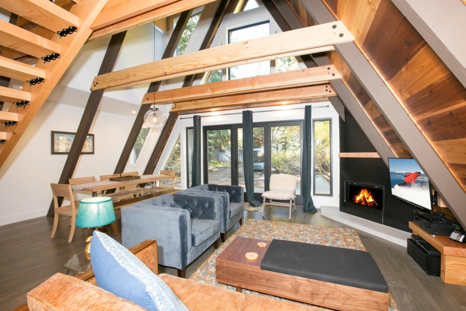 Дом шалаш интерьер