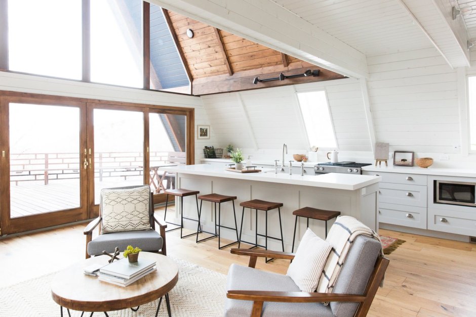 А фрейм дом шалаш внутри