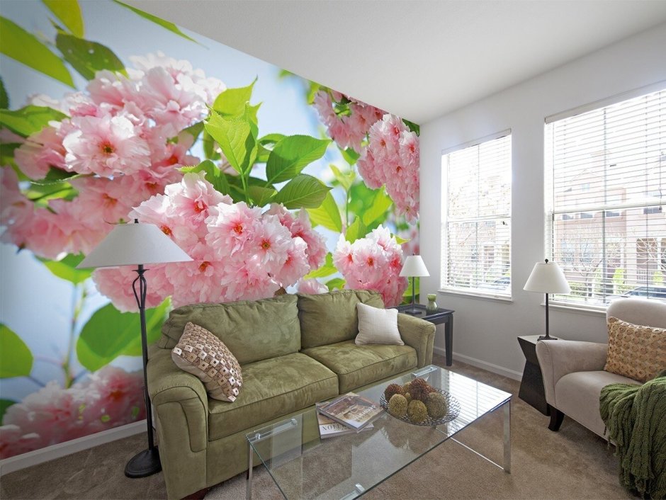 Крупные цветы в интерьере