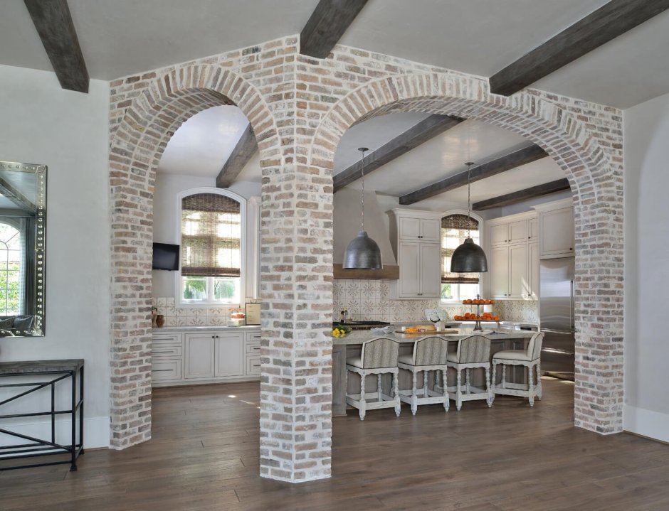 Арка из декоративного кирпича