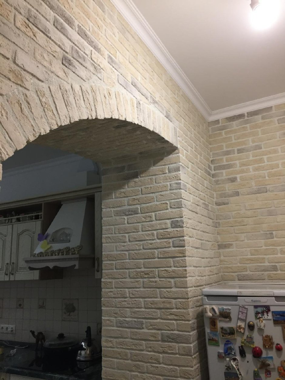 Арка из кирпича в интерьере