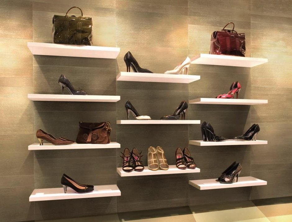 Полочка из керамогранита