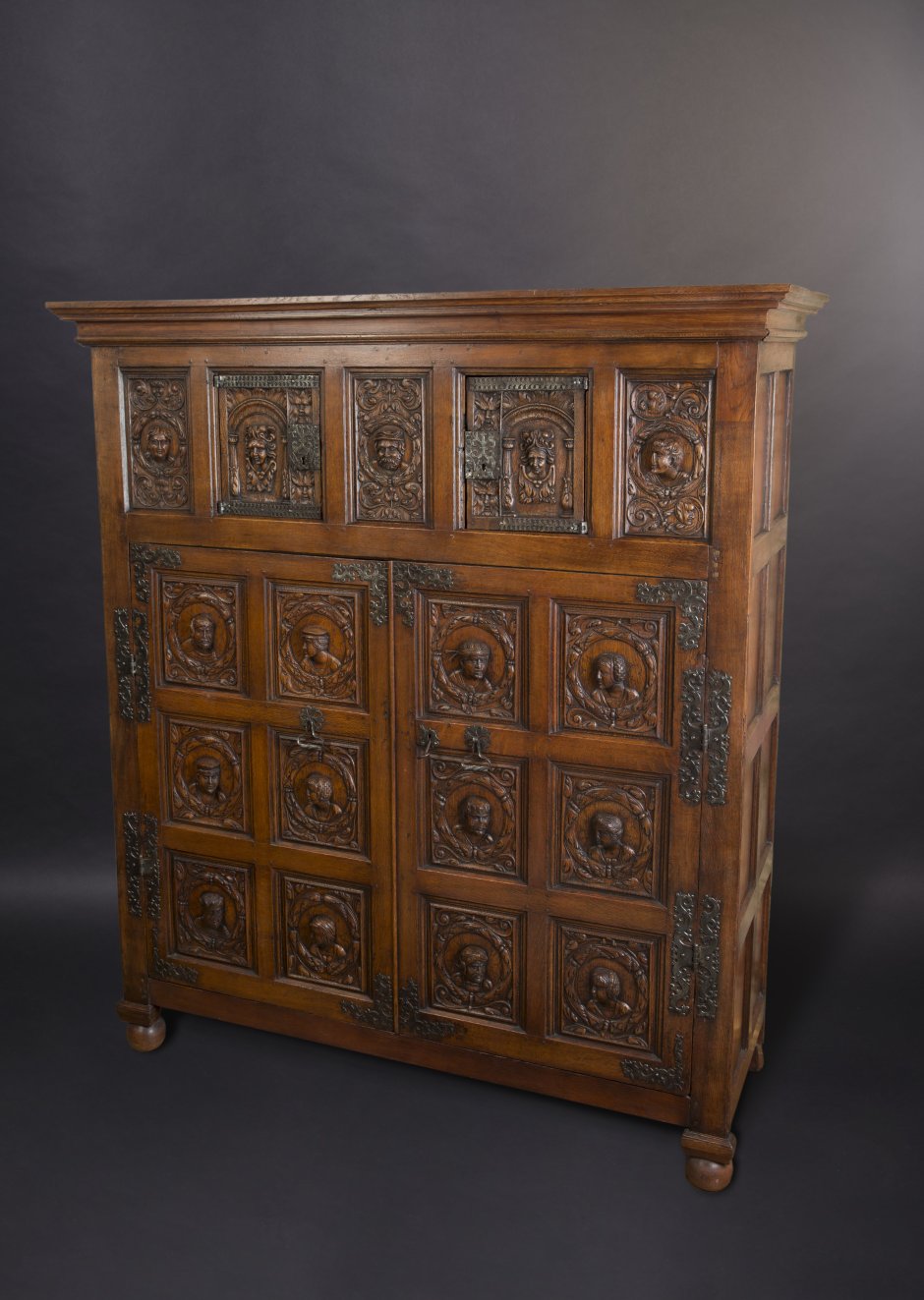 Сервант буфет шк3