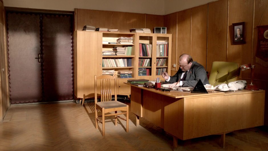 Современный кабинет детектива