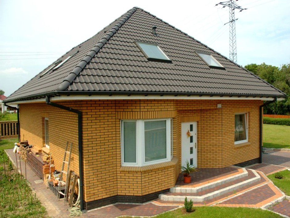 Одноэтажный кирпичный дом