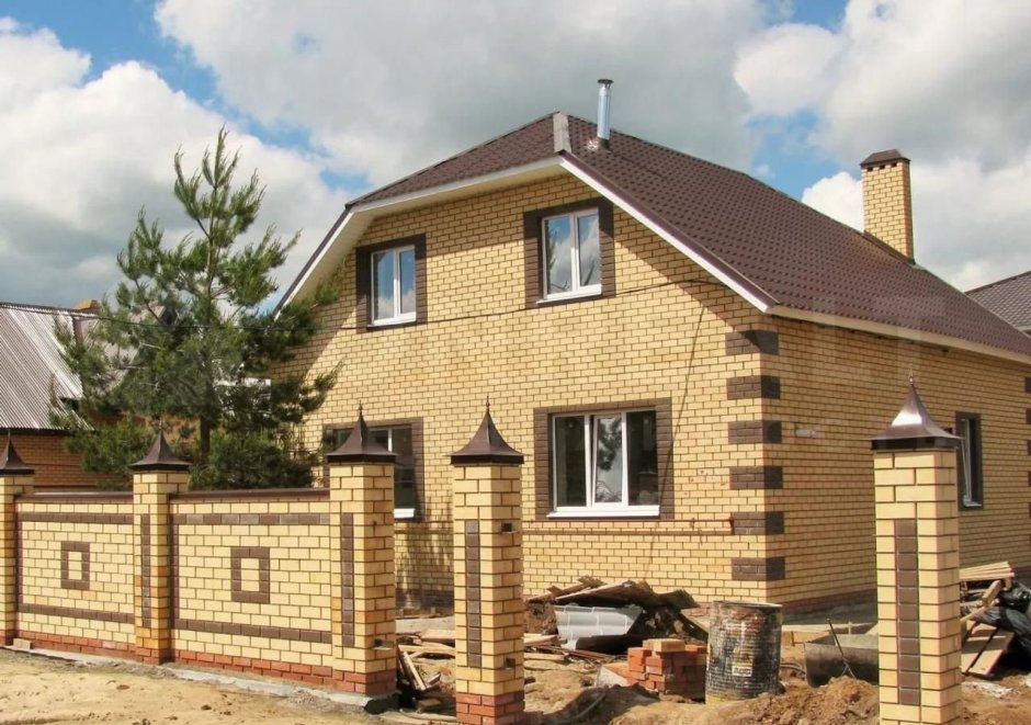Дом желтый кирпич