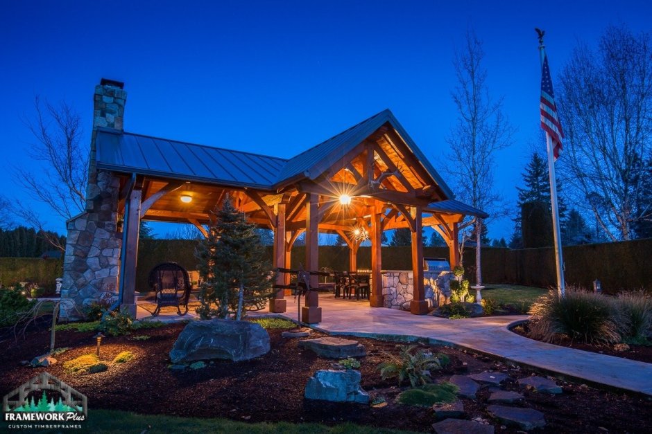 Timber frame беседка уютная