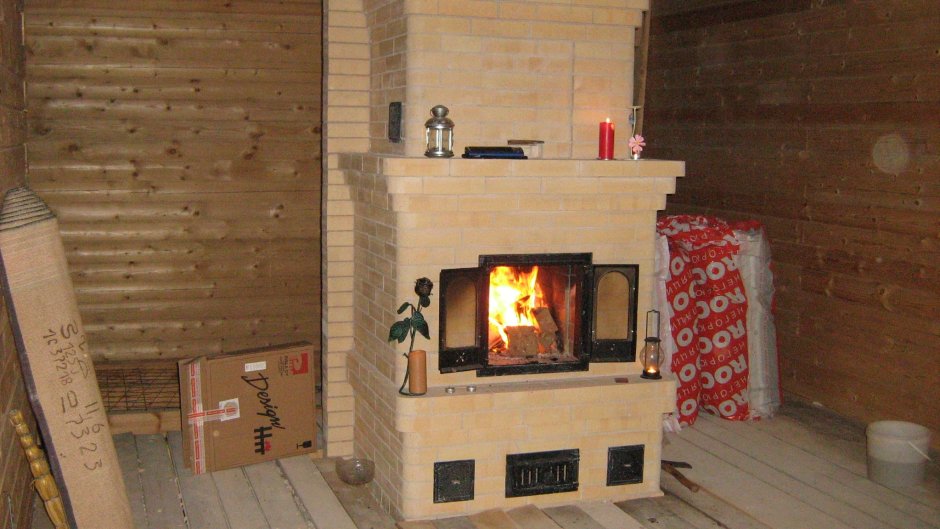 Печь в доме