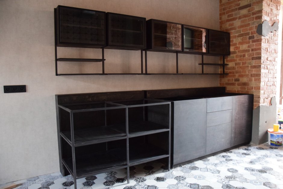 Кухонный гарнитур из профильной трубы