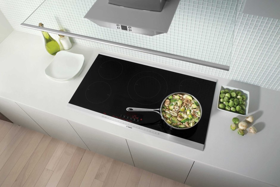 Индукционная панель в интерьере