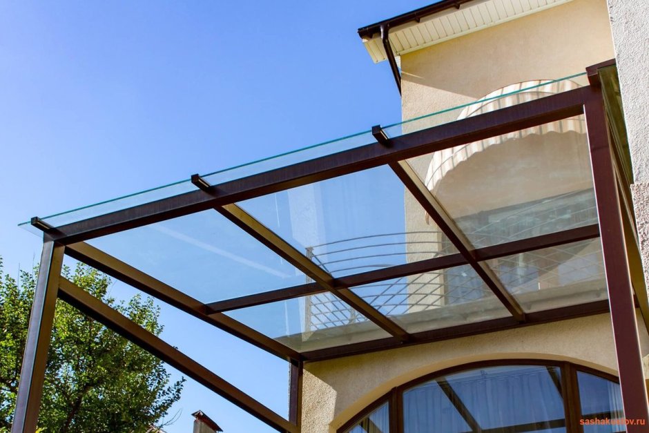 Монолитный поликарбонат Lexan